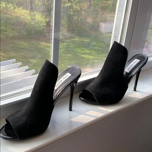 Steve Madden Black Heal